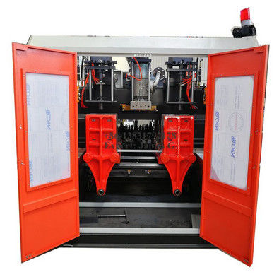 2 İstasyon 3 Katmanlı 5 Litre Şişirme Su Şişesi Makinası Plastikleştirme 70kg / H