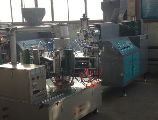 7.5KW 4 İstasyonlu PP Küçük Plastik Şişirme Makinesi 1000ml