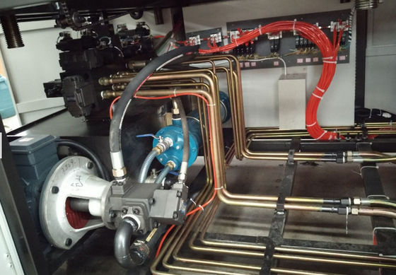 240kN 5 Litre Şişirme Makinesi Vida Çapı 80mm Şişe Şişirme Makinesi 40p / H