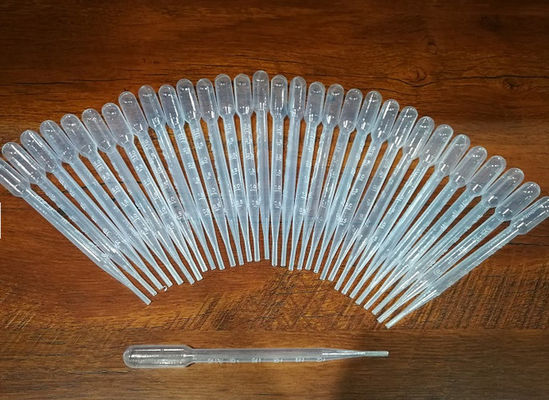 Damlalıklı Pipet 4 Kalıplı Döner Şişirme Makinesi 500mL HDPE Şişirme 70kg/H