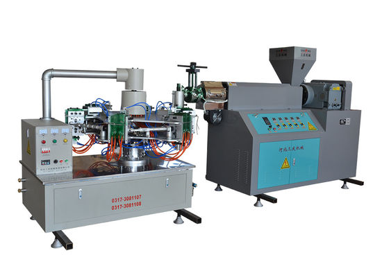 ISO9001 Plastik Şişe Şişirme Makinesi 3PH / 50HZ PLC Kontrolü