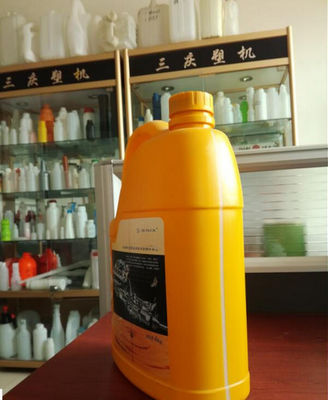 Plastik Ekstrüzyon PLC Jerry Can Şişirme Makinesi 30kw 3.5 * 2.1 * 2.2m